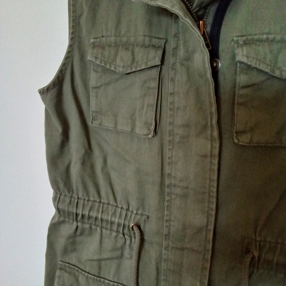 Decree Jeans Utility Vest with Gem Detail - Picture 7 of 7
